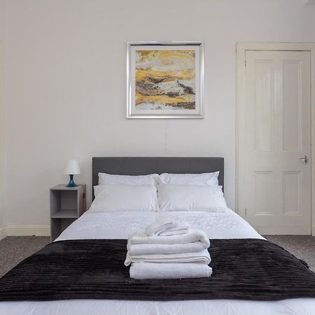 Fountain Park Apartment 1Bed เอดินบะระ ภายนอก รูปภาพ